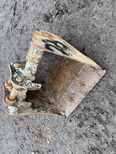 Digger bucket, 24 inch for