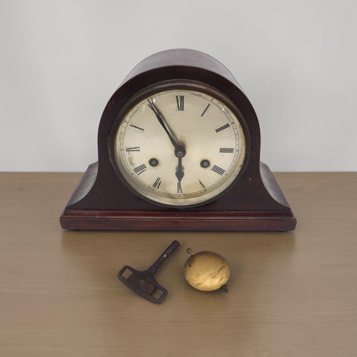 Antique unbranded mantle clock - unbranded,