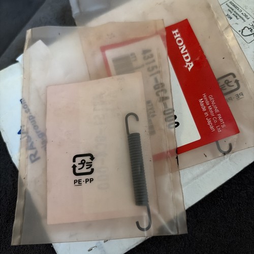 Nos honda brake shoe - nos, spring