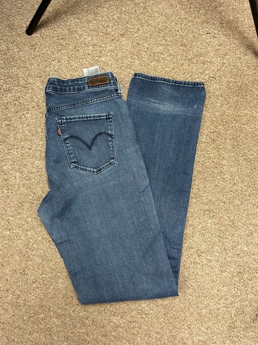 Levi demi curve - curve, 30