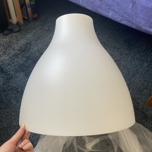 Ikea melodi white plastic lamp - white,