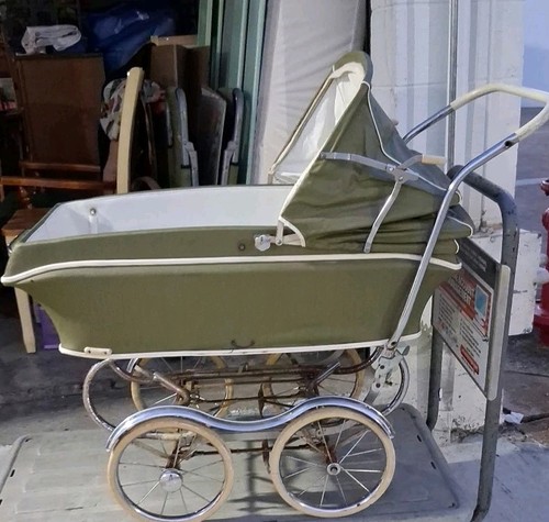 Vtg rare baby stroller mid - rare,