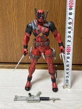 Marvel Select Deadpool 6-inch
