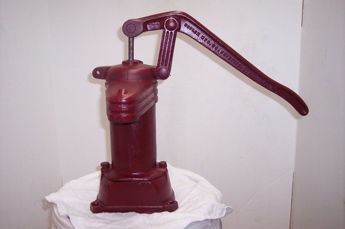 Vintage side handle - side, cast