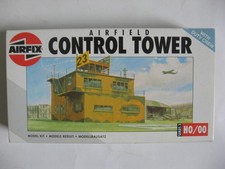 AIRFIX HO/OO SCALE--AIRFIELD