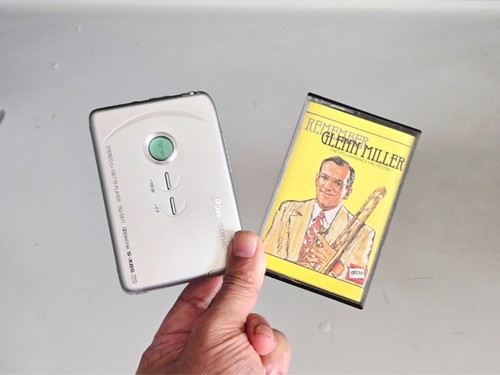 Panasonic sx71 walkman - panasonic,