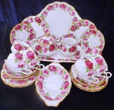 Royal Albert Old English Roses