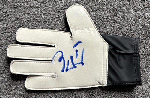 Petr cech signed autograph - petr,