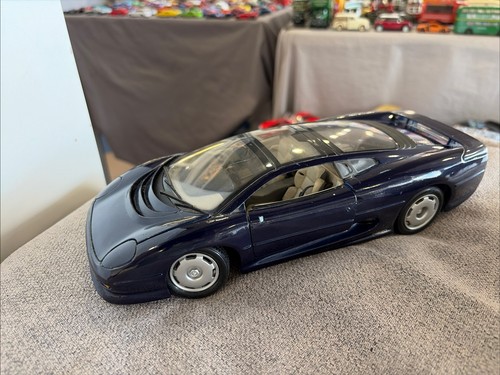 Unboxed maisto scale - maisto, 1.18