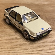 Matchbox Ultra 1987 Saab 9000