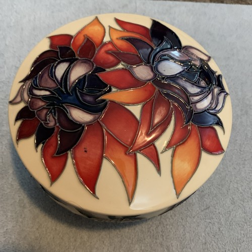Moorcroft pottery ruby red - moorcroft,