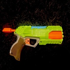 Zuru X-Shot Bug Attack Rapid Fire Dart Blaster