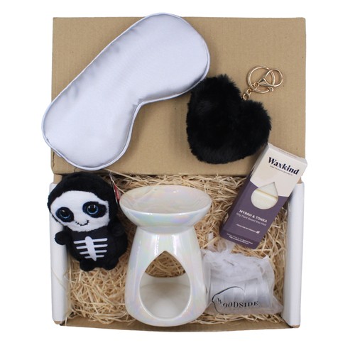 Deadly chic halloween boo - deadly,