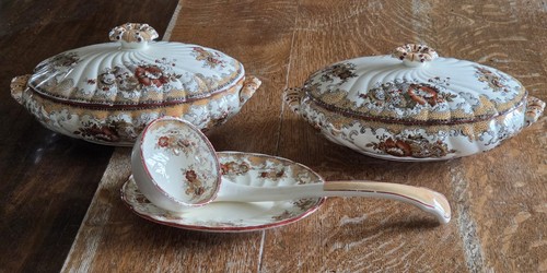 Antique tureens spoon and - antique,