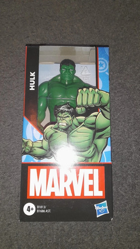 Marvel action figure bundle - marvel, dc