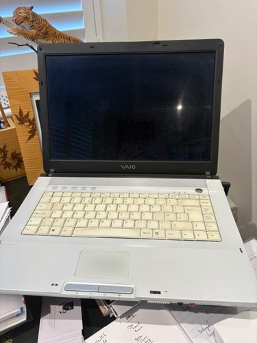 Sony vaio vgn - sony, vgn-fs315b