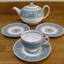 Wedgwood bone china - 5,