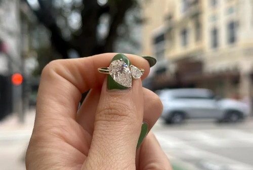 Diamond toi moi ring pear - et,