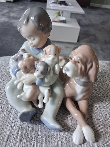 Lladro figurines pre - lladro, owned