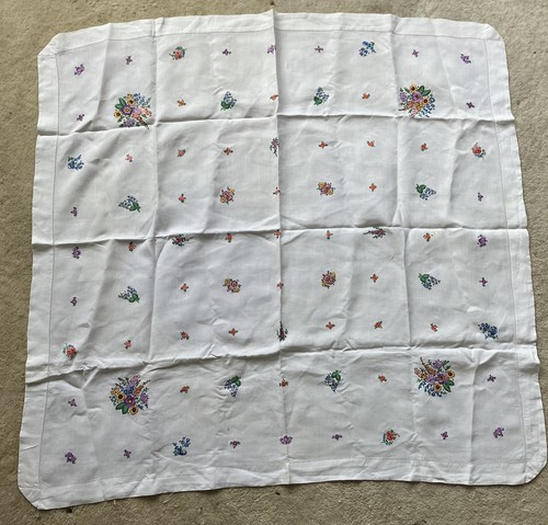 Vintage hand embroidered - vintage, linen