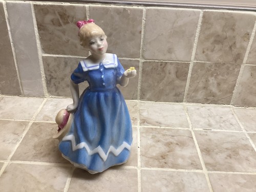 Royal doulton lady - royal, figurine