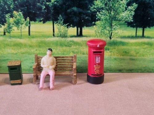 Royal mail post pillar - royal,