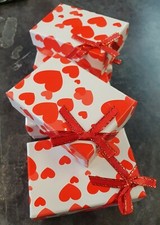 12x Red Hearts Valentines