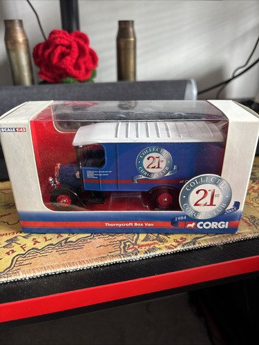 Corgi collector club - collector, 21st