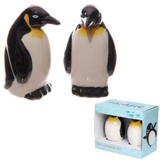 Salt & Pepper Shakers Huddle Penguin Novelty Ceramic Pots Cruet