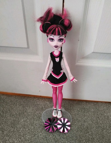 Monster high doll draculaura - monster,