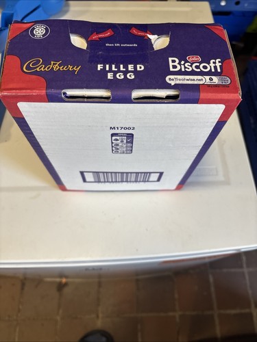 Cadbury biscoff chocolate egg - biscoff,