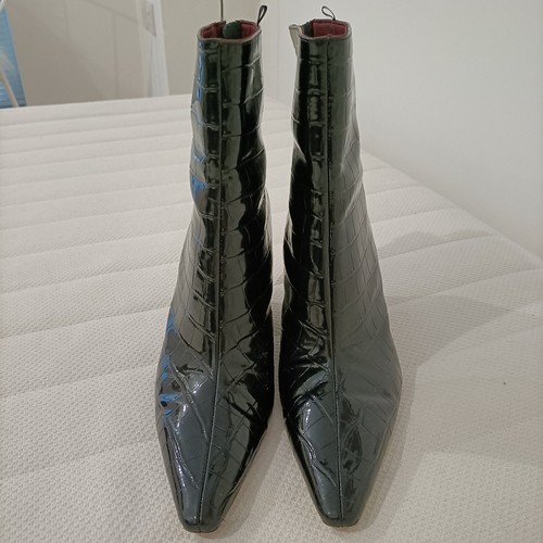 Women boots size 6 - size, moc