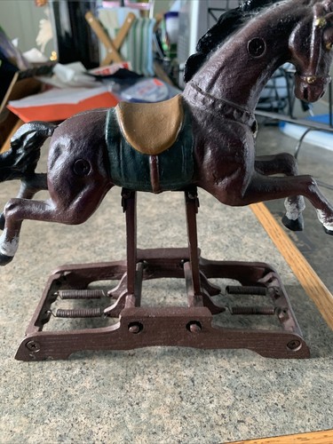 Vintage cast iron spring - vintage,