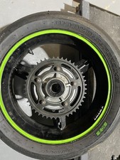 SUZUKI GSXR 750 K4 K5 2004 2005 Rear WHEEL WITH DISCS And Tyre. & SV1000 K6 J7