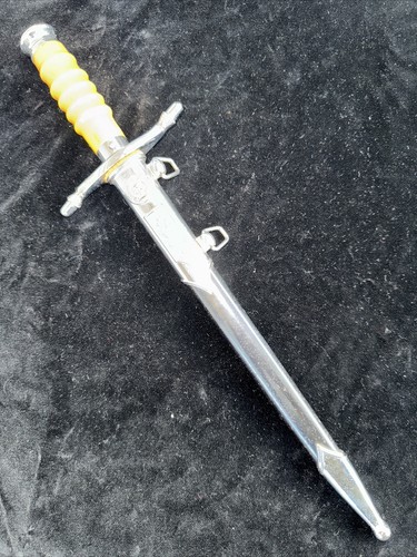 German officer dagger 1960 - officer,