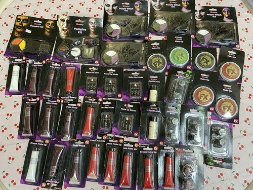 Job lot x40 items - items, halloween