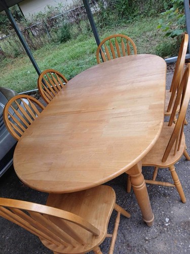 Solid oak dining - with, 6