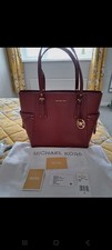 Michael Kors Voyager Tote Bag
