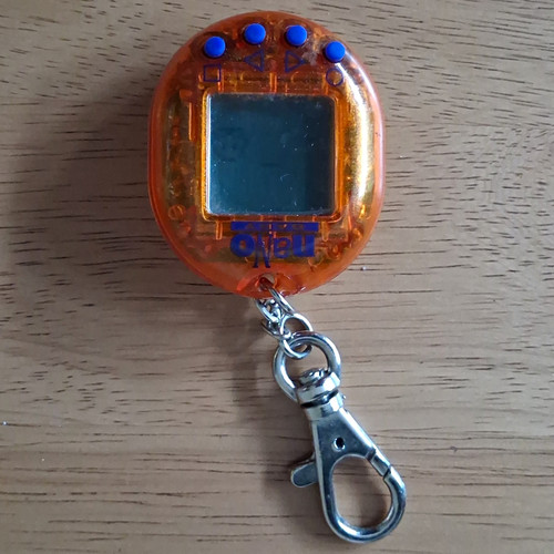 Tamagotchi version orange - v4, 4