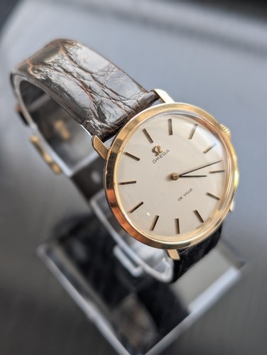 Solid 9ct gold 1970 - solid,