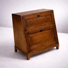 Arts & Crafts Oak Record