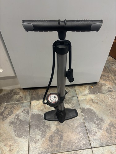 Track pump mountain bike - track,