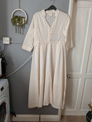Stunning light indian cotton - stunning,