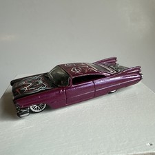 2001 HOT WHEELS HW PIN HEDZ