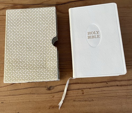Presentation bible white - presentation,