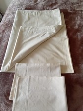 Single Duvet Cover and 2 Pillowslips ~ from BHS  ~ Excellent Condition 