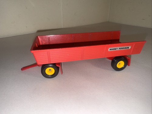 Britains farm wheel trailer - wheel,