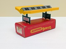 Triang Railways R73 Island Platform Canopy