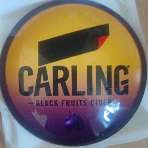Carling black fruits cider - black,