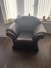 Chesterfield Leather Chair Set